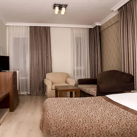 Riviera Hotell Konyaalti