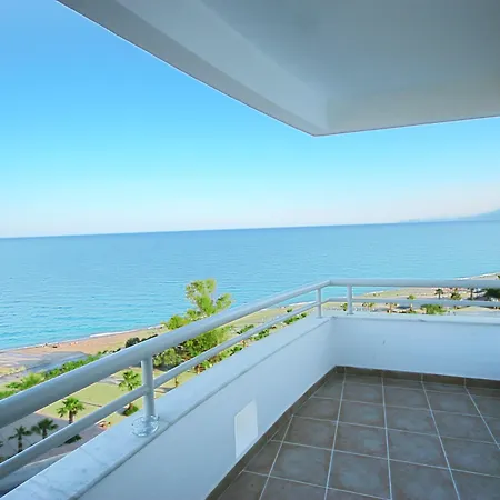 Riviera Hotell Konyaalti